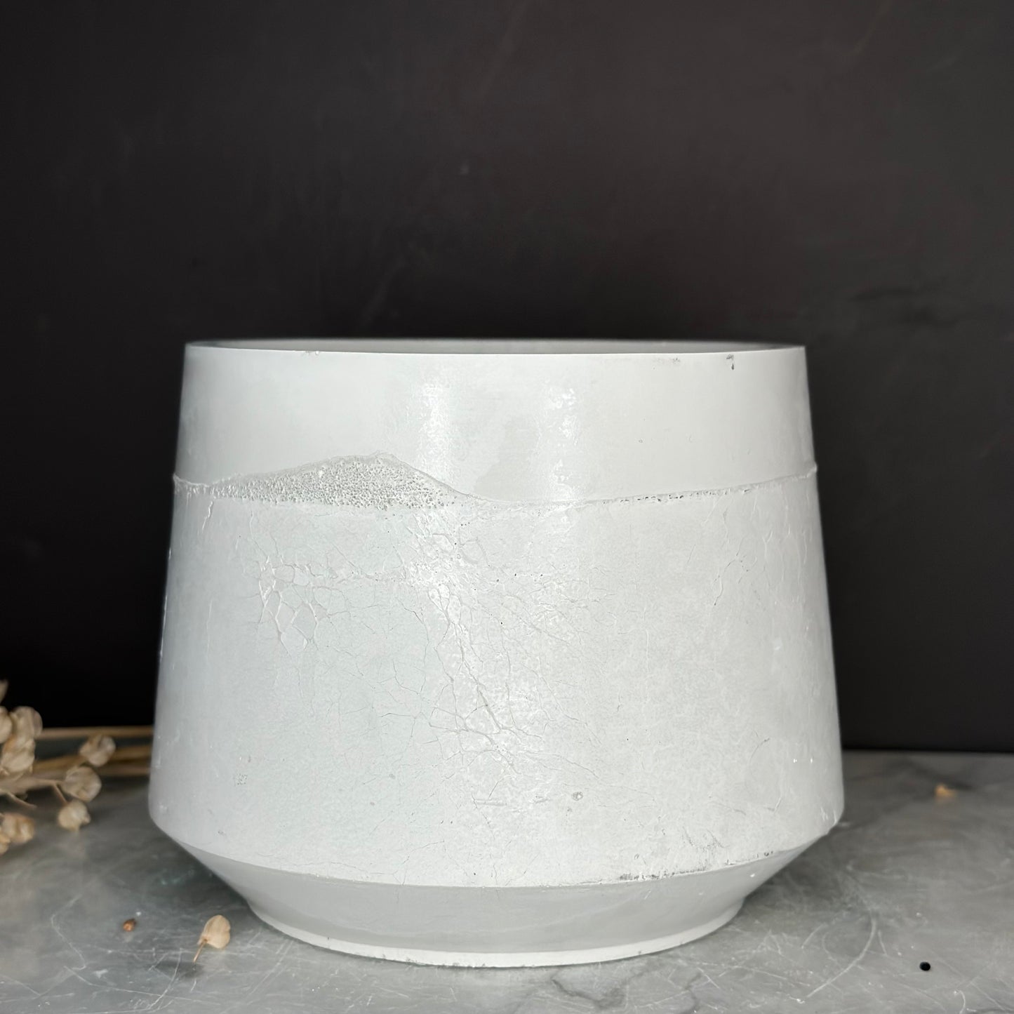 Concrete planter - large UFO concrete planter