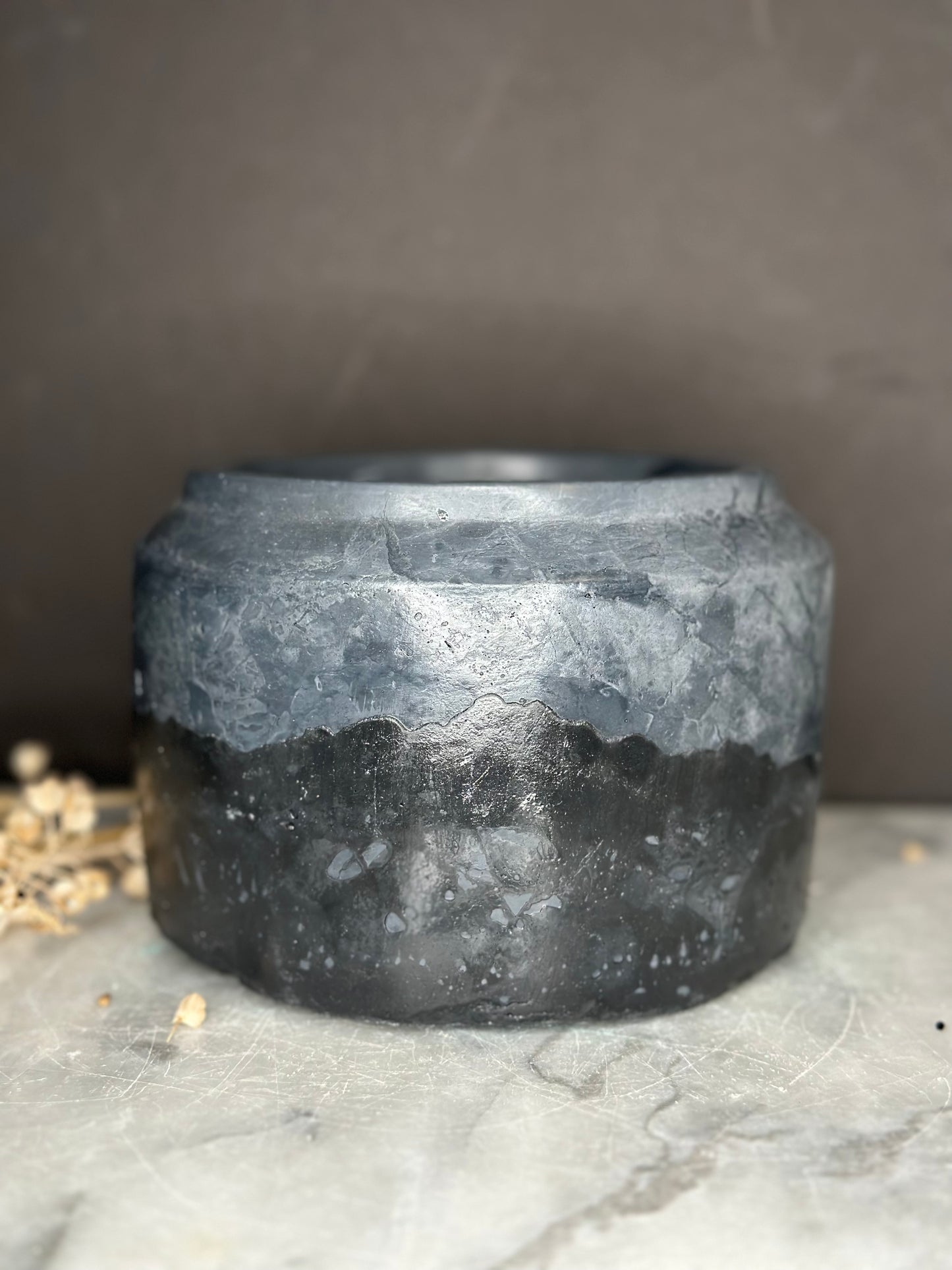 Concrete planter - nordic concrete planter